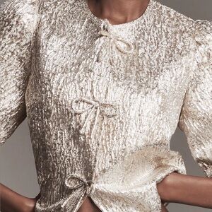 Dolan Left Coast Textured Lamé Crop Lady Jacket